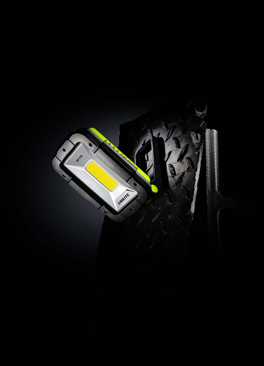 slr-1750 Unilite Rechargeable COB LED Portable Task Light Work Light, 1750 lm, USB Type C Plug, 3.7V, IPX5