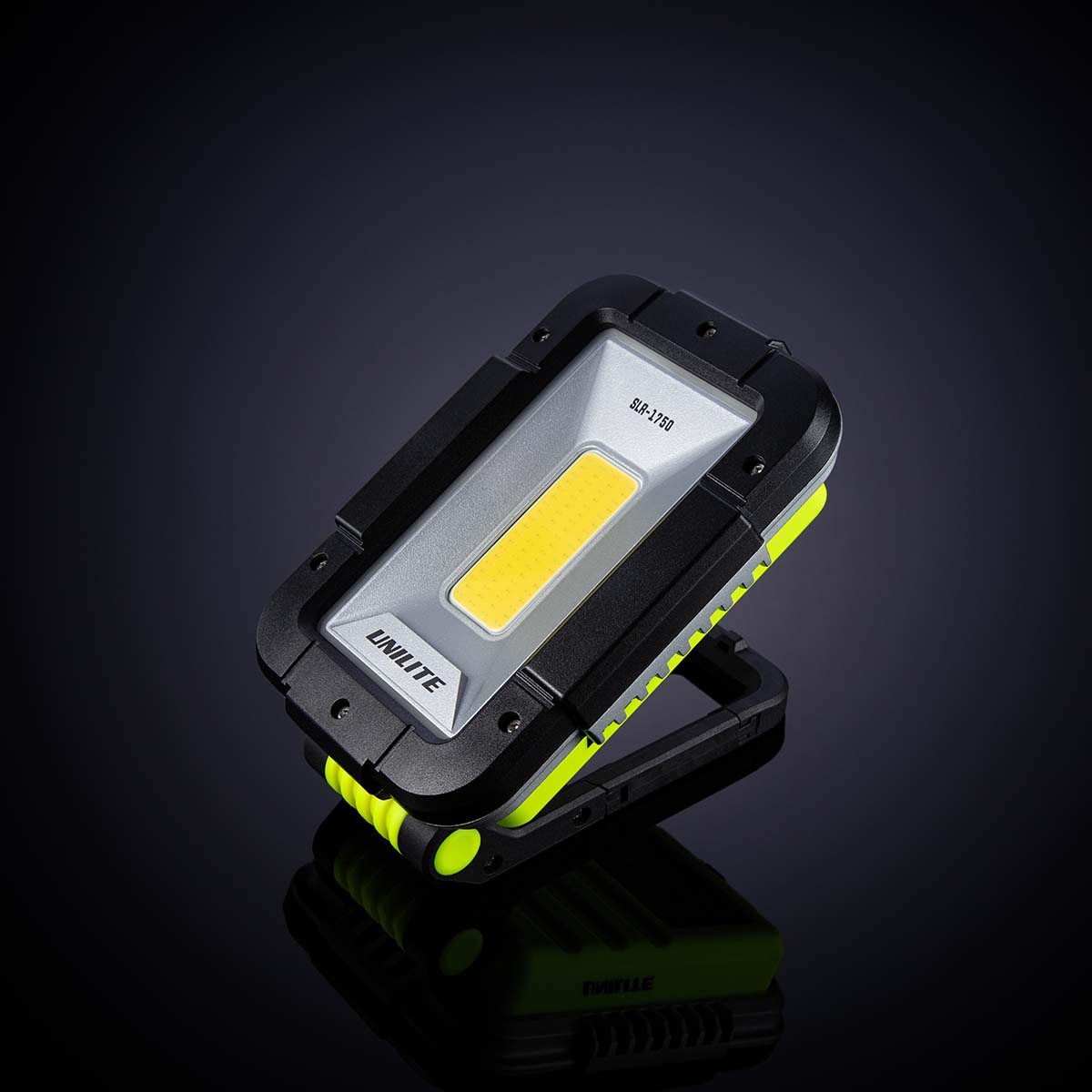 slr-1750 Unilite Rechargeable COB LED Portable Task Light Work Light, 1750 lm, USB Type C Plug, 3.7V, IPX5