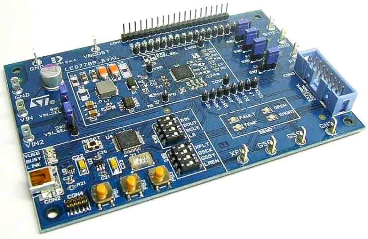 STMicroelectronics STEVAL-ILL035V1 STEVAL LED Driver Demonstration Board for STM32F103C6T6A, LED7708 for MCU