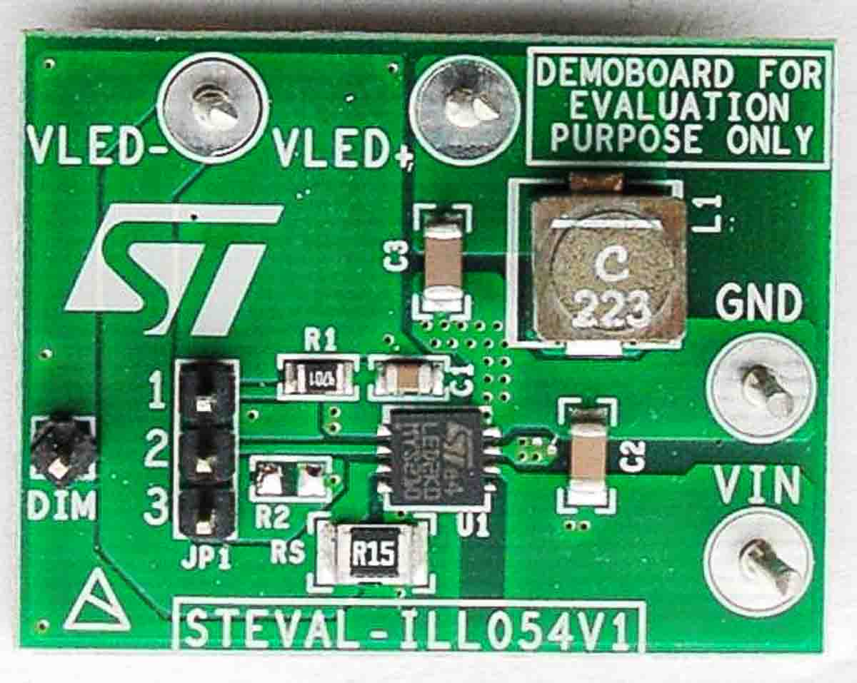 STMicroelectronics STEVAL-ILL054V1 STEVAL LED Driver Evaluation Board for LED2001 for Dimming LED Driver