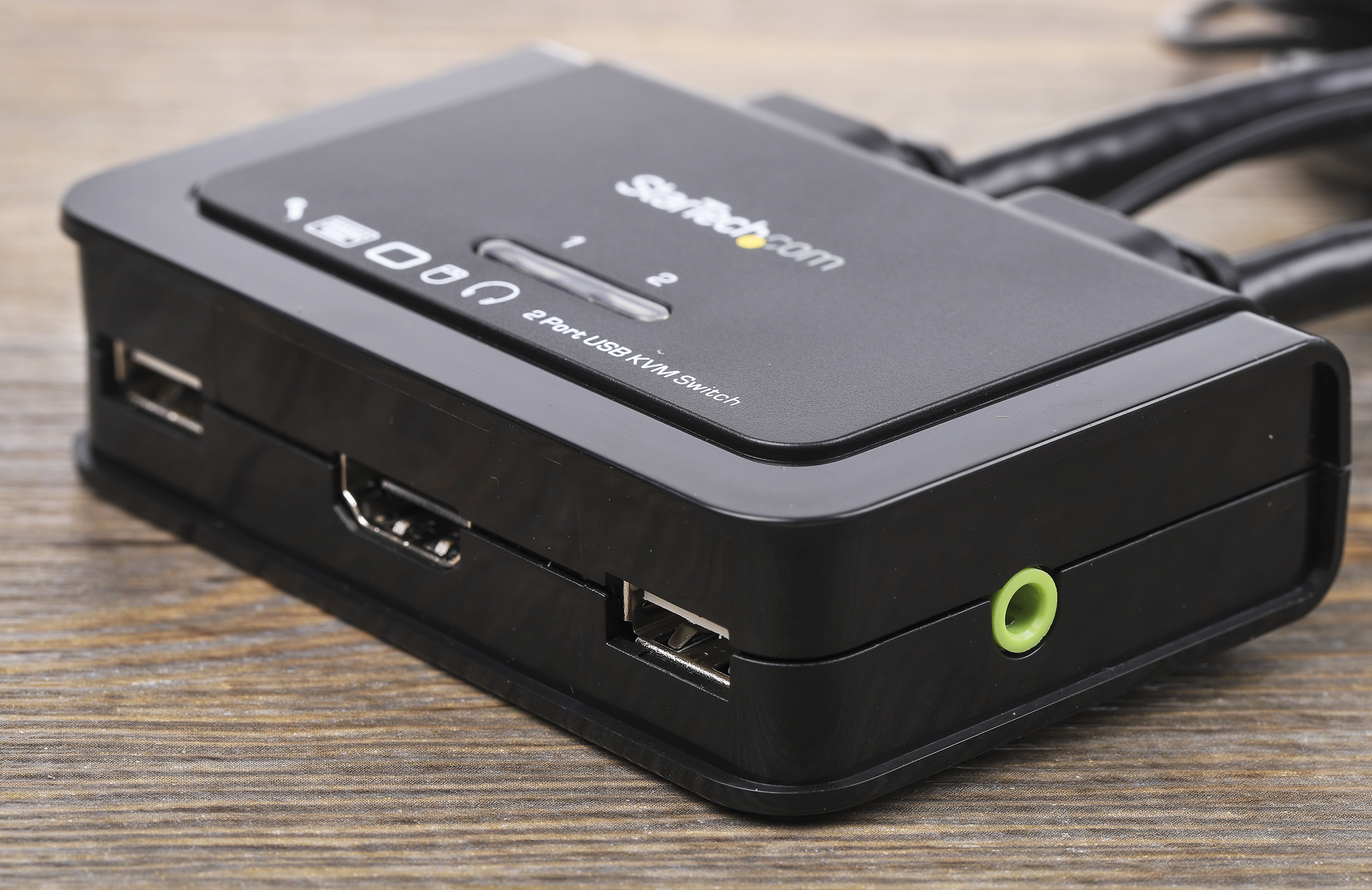 sv211hdua StarTech.com 2 Port 1 Displays USB HDMI KVM Switch 3.5 mm Stereo 1920 x 1200 pixel Maximum Resolution