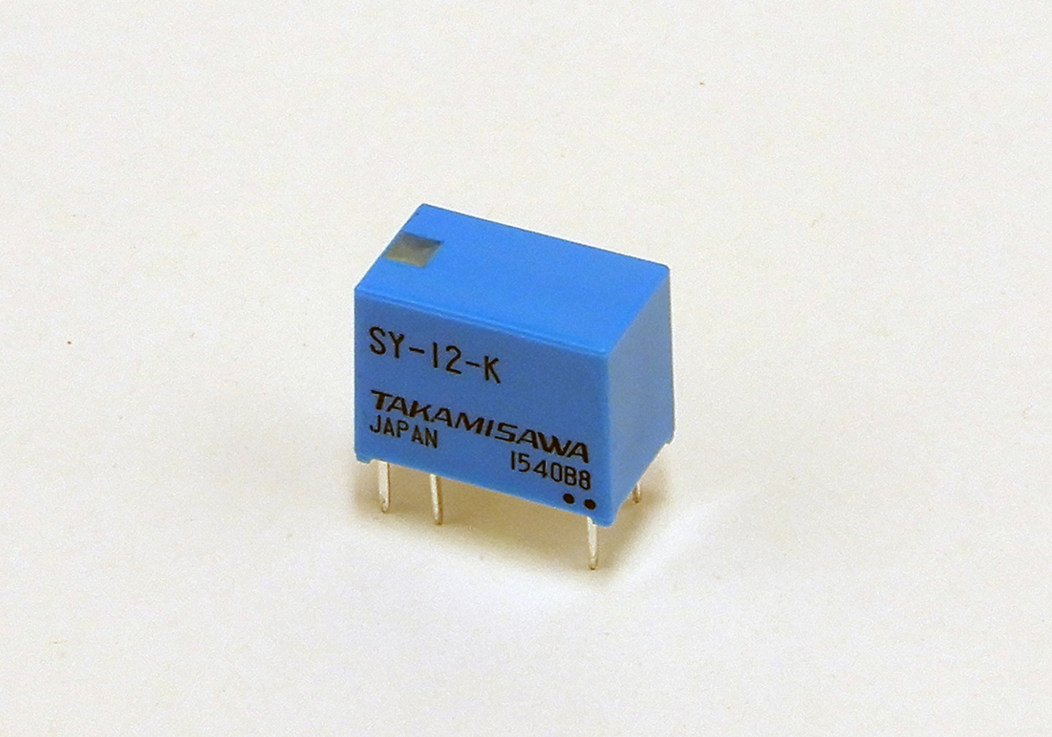 Fujitsu Surface Signal Relay, 9V Coil, 2A, DPDT