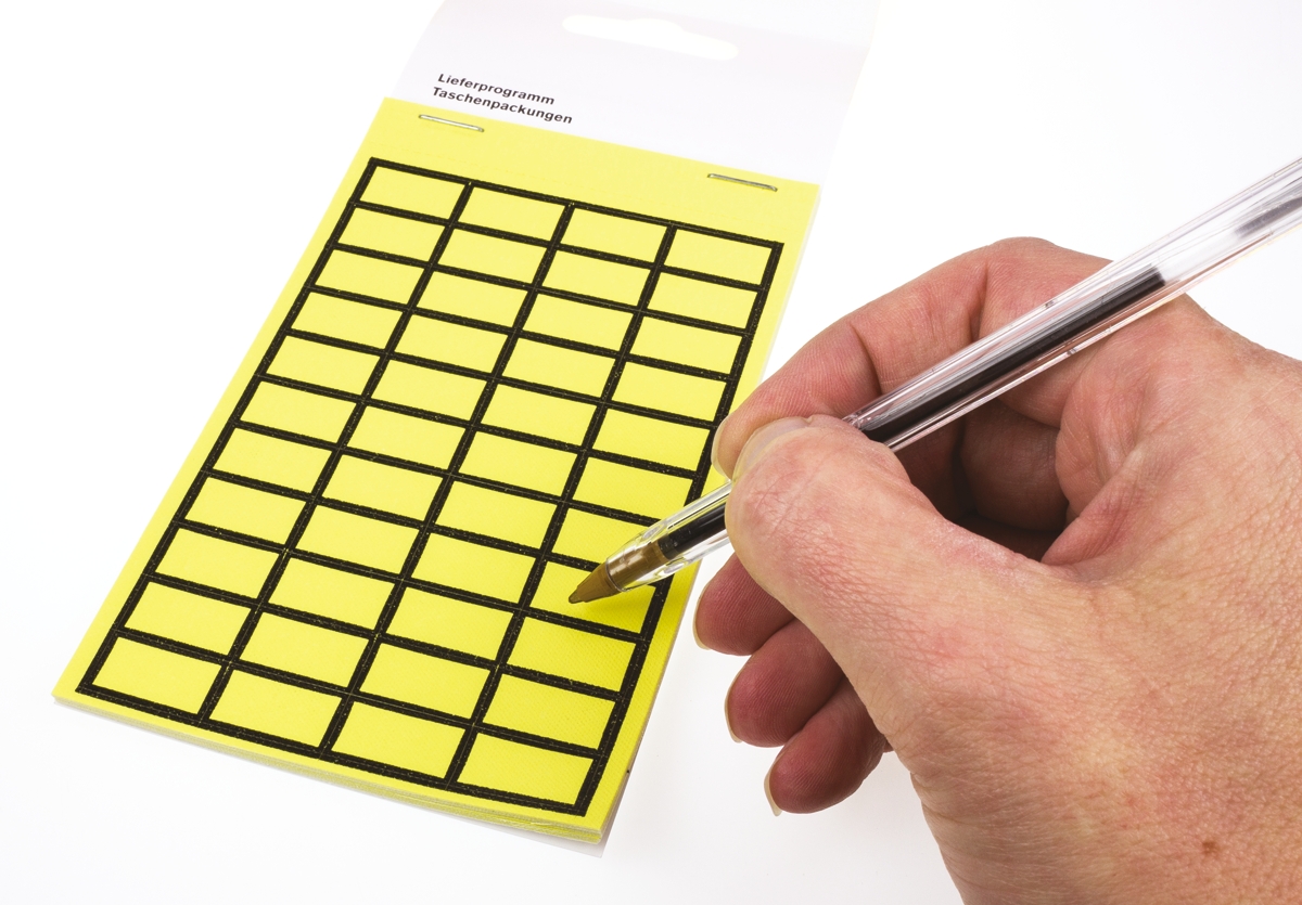 tek-1119 Idento Black, Yellow Adhesive Self-Laminating Label Sheet, Pack of 440 Per Pack