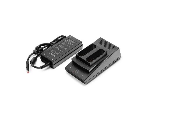 Tektronix Oscilloscope Battery Charger, For Use With 2 Series MSO, 4h, Lithium-ion