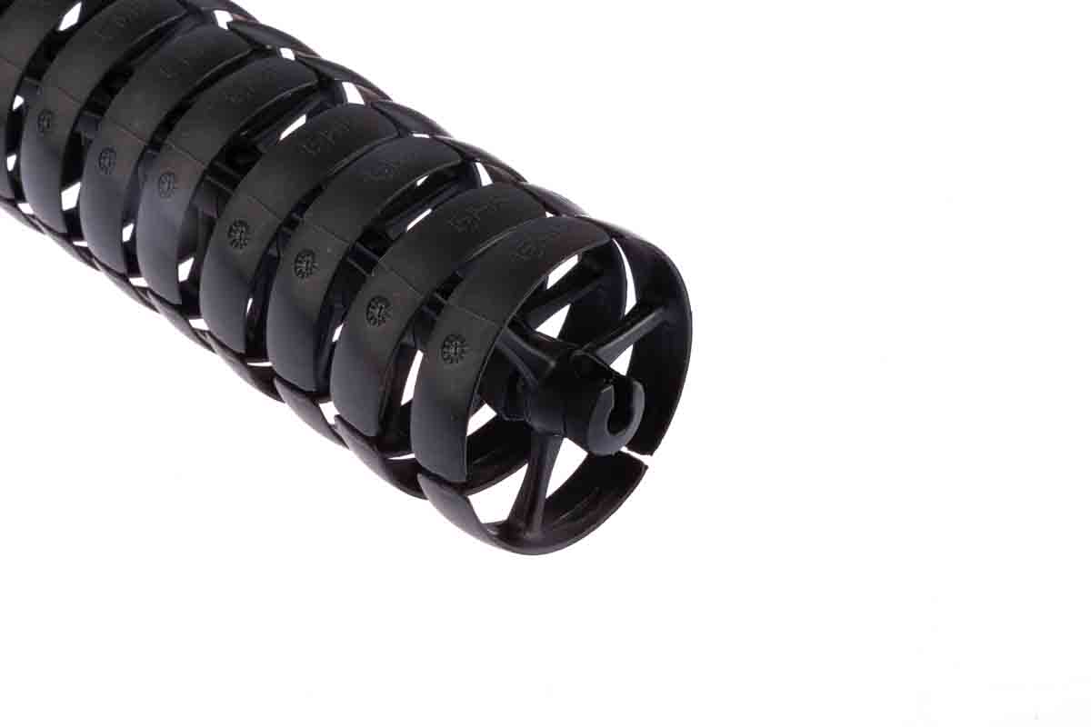 trl400580 Igus TRL Black, W45mm x, L1 m, 58 mm Min. Bend Radius, Igumid NB