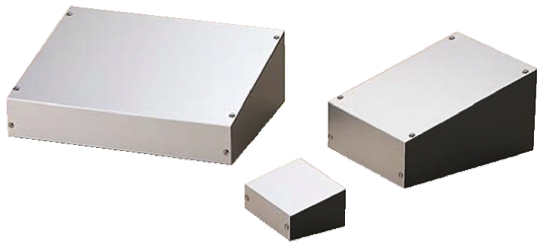 Takachi Electric Industrial TS Series Black, Silver Aluminium Desktop Enclosure Sloped Front, 150 mm 70 mm, 200 mm