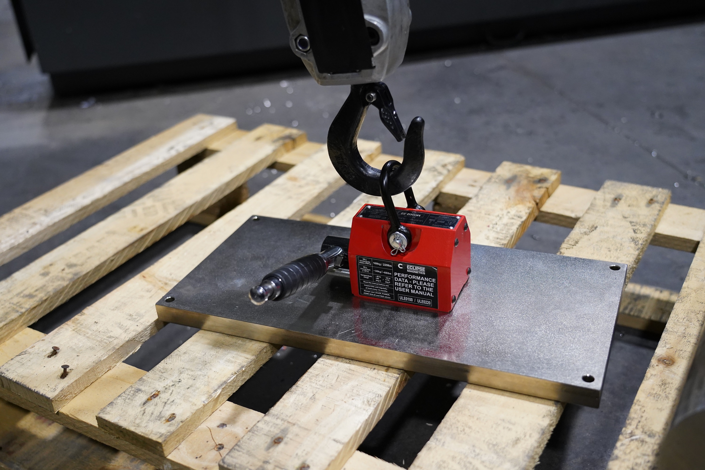 ule0600 Eclipse Manual 116 mm 600 kg Lifting Magnet, ULE0600