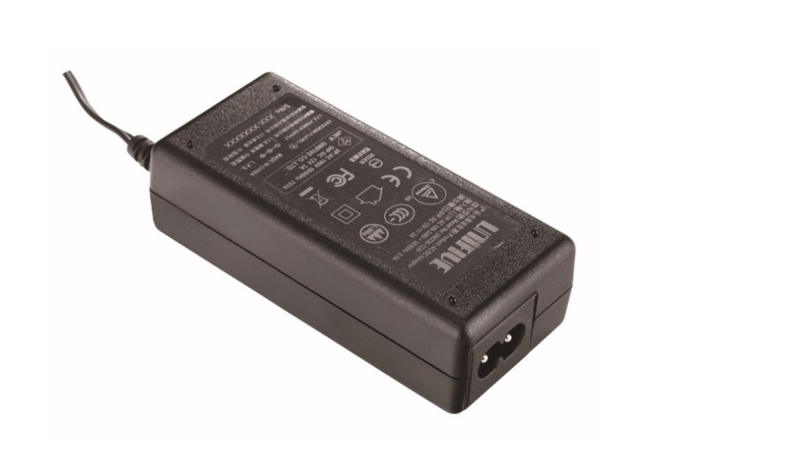 Unifive 36 W AC/DC Adapter IEC 12V dc Output, 3 A