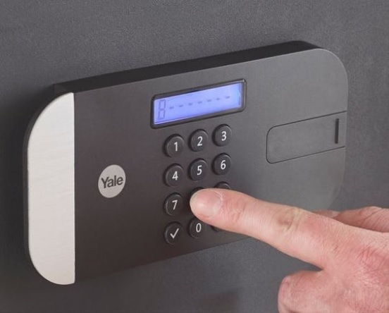 ysem520eg1 Yale1 49.8L Fingerprint Safe