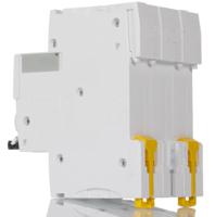 a9f54316 Schneider Electric Acti 9 iC60H MCB, 3P, 16A Curve C, 440V AC, 100 → 133V DC, 10 kA Breaking Capacity