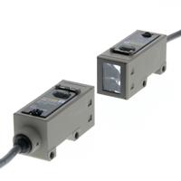 e3s-ct11-5m Omron Through Beam Photoelectric Sensor, 30 m Detection Range