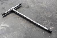 84tc5 Facom T Shape Metric Hex Key, 5mm