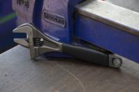 9033 Bahco Adjustable Spanner, 270 mm Overall, 46mm Jaw Capacity, Plastic Handle