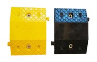 898-7188 RS PRO High Visibility Rubber Speed Bump, 250 mm x 400mm x 70 mm, 15km/h Speed Limit