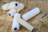 913-2468 Cottam Paint Roller and Tray Kit includes: 2 x Acrylic Roller Sleeve, 2 x Foam Roller Sleeve, Mini Roller Cage Frame,