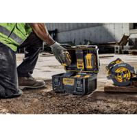 dwst83470-gb DeWALT DWST83470-GB Power Tool Charger, 18V for use with FLEXVOLT Battery Packs, Type G - British 3-Pin