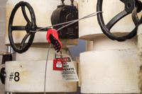 145552 Brady Black, Red 6-Lock Polycarbonate Cable Lockout Devices, 9.40mm Shackle