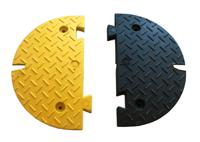 174-5932 RS PRO High Visibility Rubber Speed Bump, 5 m x 430mm x 70 mm, 15km/h Speed Limit