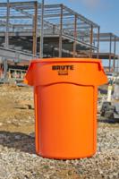 2119307 Rubbermaid Commercial Products Brute Vented 44gal Orange Polypropylene Waste Bin