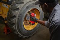 m18oneiwf12-0 Milwaukee 1/2 in 18V Cordless Body Only Impact Wrench