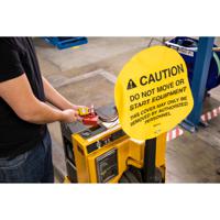 151875 Brady Self-Adhesive Fork Lift Hazard Hazard Warning Sign (English)