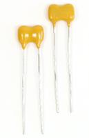 495-644 RS PRO 15pF Mica Capacitor 500V dc ±0.5pF Tolerance Radial