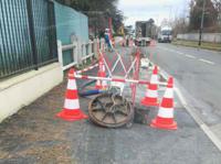 204-1796 RS PRO Red, White Plastic Bar