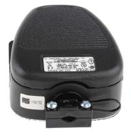 116-732 RS PRO Medium Duty Latching Clipper Foot Switch - Cast Iron Case Material, SP-CO, 20 A @ 125 V ac Contact Current, 250V