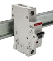 2cds251001r0607-s201-k63 ABB System Pro M Compact S200 MCB, 1P, 63A Curve K, 230V AC, 72V DC, 10 kA Breaking Capacity