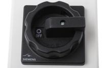 3ld2264-0tb51 Siemens 3P Pole Isolator Switch - 32A Maximum Current, 11.5kW Power Rating, IP65