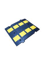 204-1760 RS PRO Rubber Speed Bump, 500 mm x 600mm x 20 mm, 5km/h Speed Limit