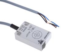 vc5510pnop Carlo Gavazzi Capacitance Switch Level Sensor, PNP Output, Chassis Mount, ABS, Polycarbonate Body