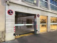 pu4015rb Viso Red/White Corner Protector 400mm x 150mm