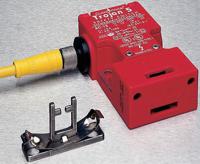 440k-t11132 Allen Bradley Guardmaster 440K Safety Interlock Switch, 2NC, Keyed Actuator Included, Glass Filled PBT