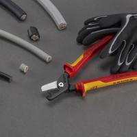 95-18-225 Knipex KNIPEX StepCut® XL VDE/1000V Insulated Cable Shear With Step Cut