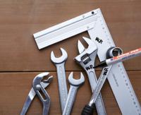 750-001 Edding Black 2 → 4mm Medium Tip Paint Marker Pen for use with Glass, Metal, Plastic, Wood