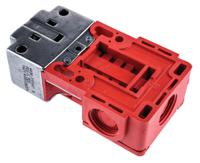 440k-t11339 Allen Bradley Guardmaster 440K Safety Interlock Switch, 2NC/1NO, Keyed Actuator Included, Glass Filled PBT