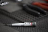 aef15x35 Facom Slotted Precision Screwdriver, 1,5 mm Tip, 35 mm Blade, 117 mm Overall