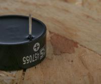 457-055 RS PRO 95dB Through Hole Continuous Internal Piezo Buzzer, 23.5 (Dia.) x 9.5mm, 3V dc Min, 30V dc Max