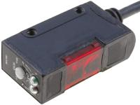 e3s-ad82 Omron Diffuse Photoelectric Sensor, Block Sensor, 700 mm Detection Range