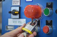 130820 Brady Red 1-Lock Polycarbonate Push-button & Rotary Switch Lockouts, 7.00mm Shackle