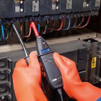 p01191773a Chauvin Arnoux CA 773 IP2X, Backlit LCD, LED Voltage tester, 1000 V ac, 1400V dc, Continuity Check, Battery Powered,