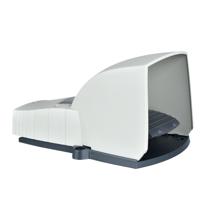 xpeg510 Schneider Electric Industrial Duty Momentary On-Off Foot Switch - Plastic Case Material, 1NC+1NO, 3 A, 270 mA Contact