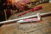 750-001 Edding Black 2 → 4mm Medium Tip Paint Marker Pen for use with Glass, Metal, Plastic, Wood