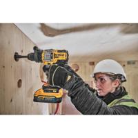 dcd999h2t-gb DeWALT XR 3 Speed Ratcheting 18V Cordless Hammer Drill Li-Ion, Type G - British 3-Pin