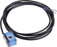 729-5205 RS PRO Retroreflective Photoelectric Sensor, Block Sensor, 7.2 m Detection Range