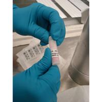 m5c-1000-499 Brady B-499 on Black on White Label, 25.40 mm Width