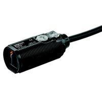 e3fa-dp15-2m Omron Diffuse Photoelectric Sensor, Barrel Sensor, 300 mm Detection Range