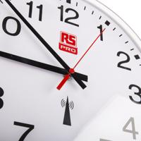 811-1824 RS PRO White Radio Controlled Analog Wall Clock, 300mm Diameter