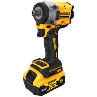 dcf922p2t-gb DeWALT 1/2 in 18V Impact Wrench Type G - British 3-Pin
